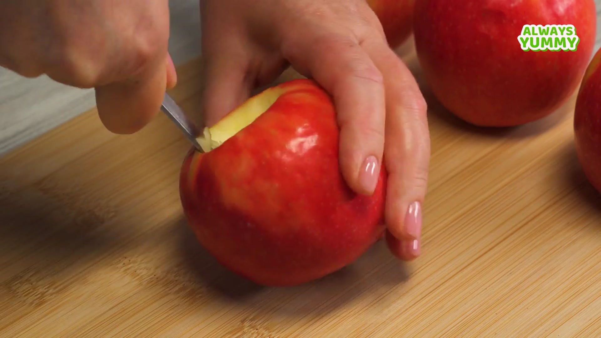 Video thumbnail for Quick _ Easy Dessert_Tasty Baked Apples _ Cinnamon _ Pecan Baked Apples. Recipe by Always Yummy_(720P_HD)