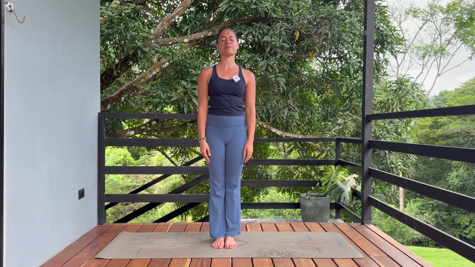 Video thumbnail for 30 Day Yoga Challenge Day 6 : Yoga for Balance & Stability (15 Min)
