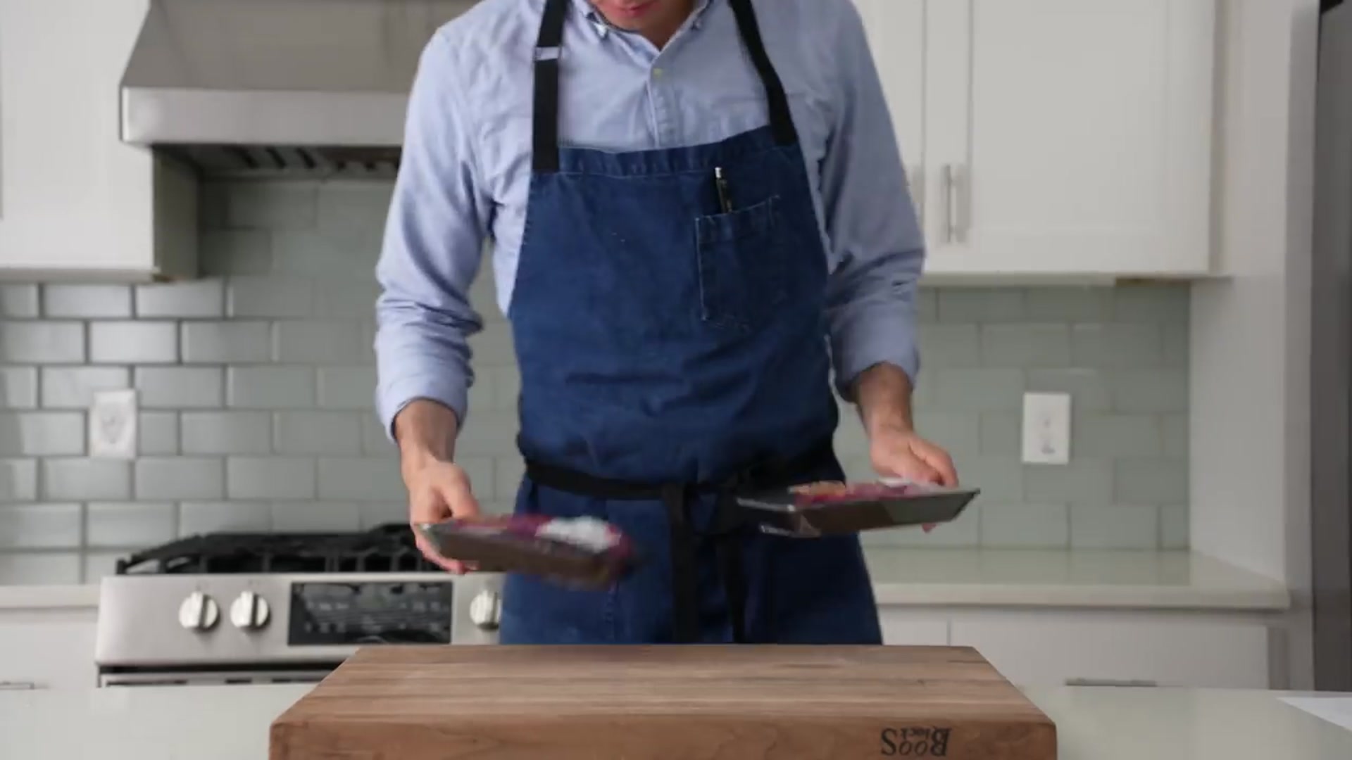Video thumbnail for Oklahoma Onion Burgers are SHOCKINGLY Good(720P_HD)