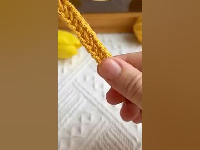 Video thumbnail for Crochet Fishbone Strap -So Easy!