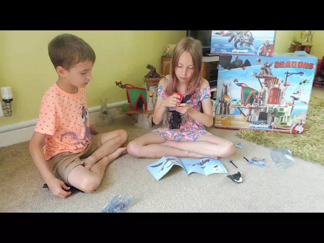 Video thumbnail for Unboxing Playmobil How to Train Your Dragon