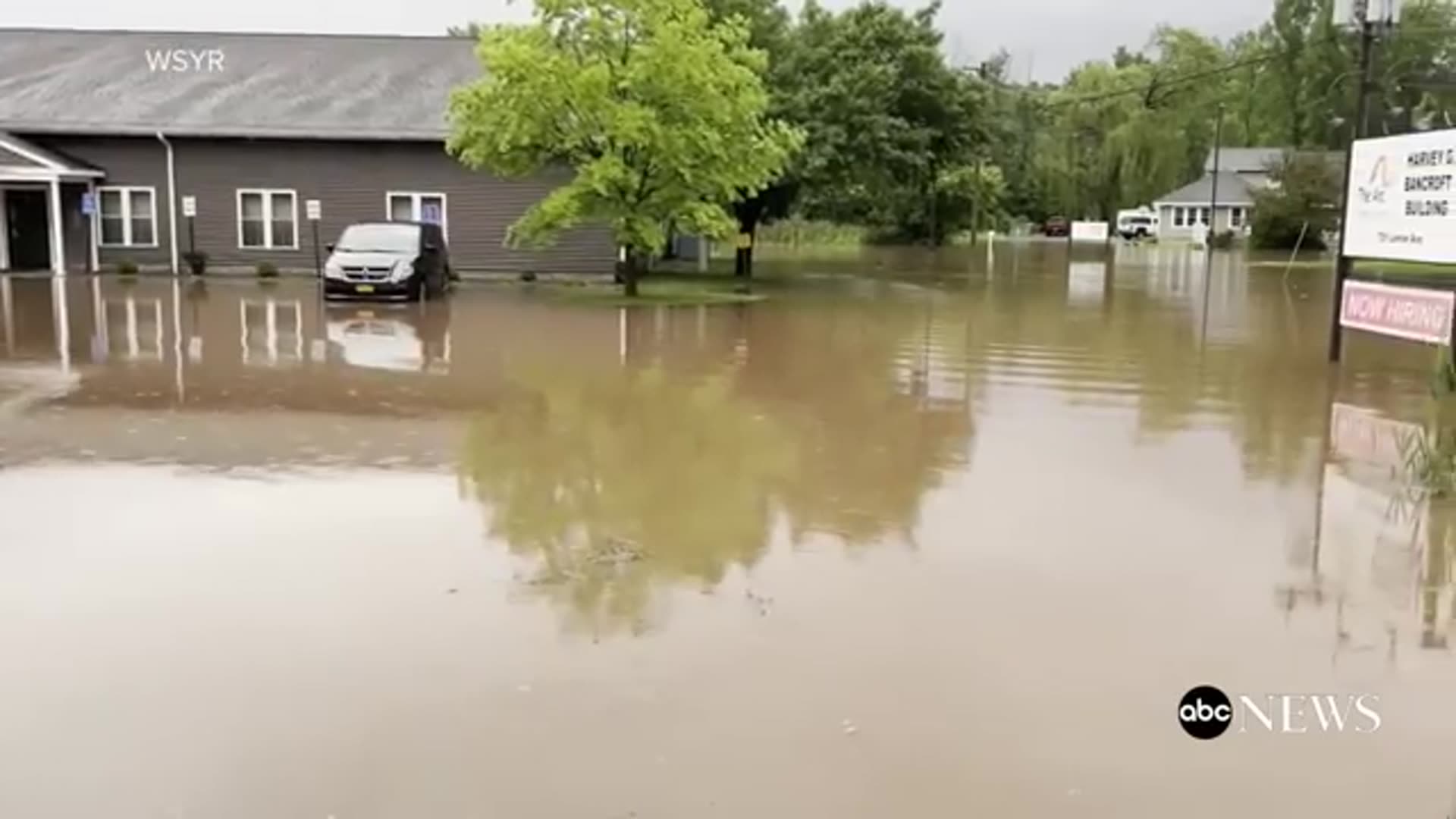 'Video thumbnail for NYC & US Heatwave NOW – Record Temps, Storm Alerts & Kathy Hochul Emergency Update'