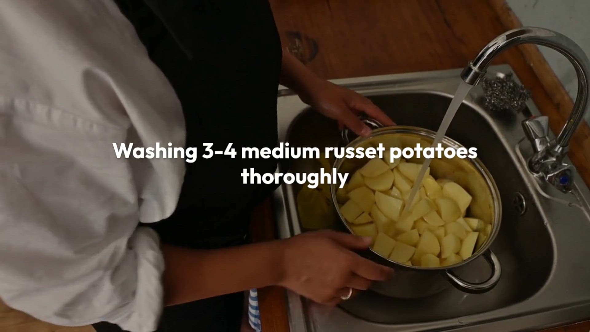 'Video thumbnail for How to Make Perfectly Crispy Homemade Potato Chips at Home!'