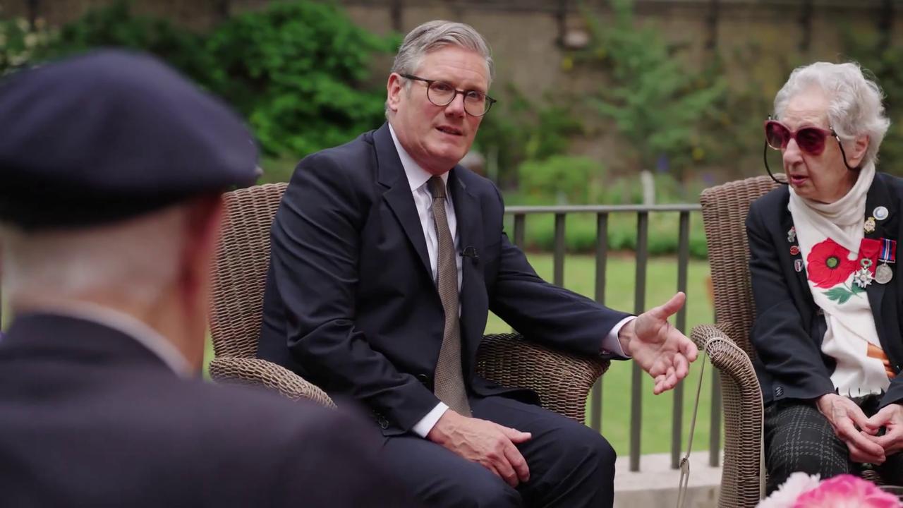 'Video thumbnail for 'Brought it home!' Keir Starmer sits down with veterans and cab drivers for D-Day  - WATCH'