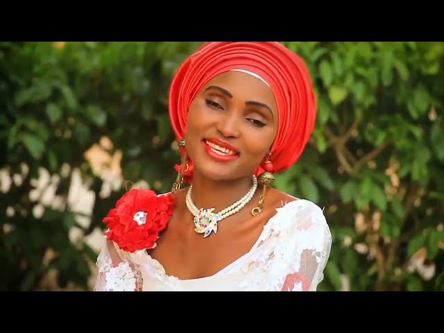 Video thumbnail for HAUWA YARFULANI | Remix Album v1 #hauwayarfulani #HauwaGombe