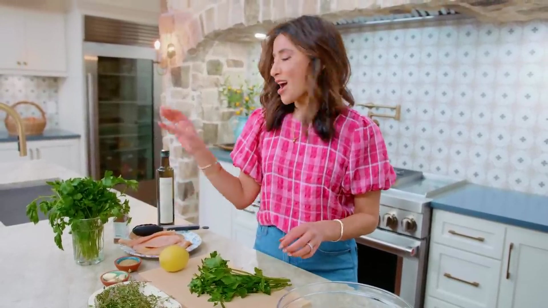 Video thumbnail for Greek Chicken Marinade Recipe (Greek Chicken Recipe!) (720p 24fps)