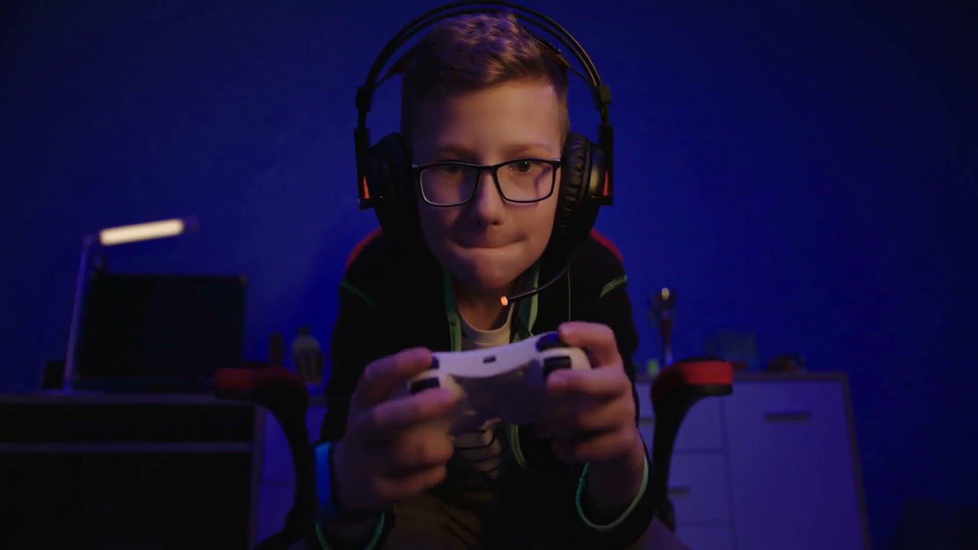 Video thumbnail for Apex Legends Hidden Secrets