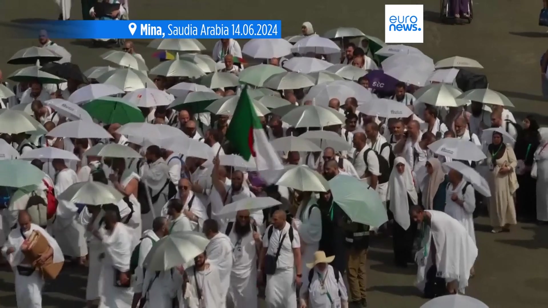 'Video thumbnail for Nearly 270,000 pilgrims without permits stopped from entering Mecca'