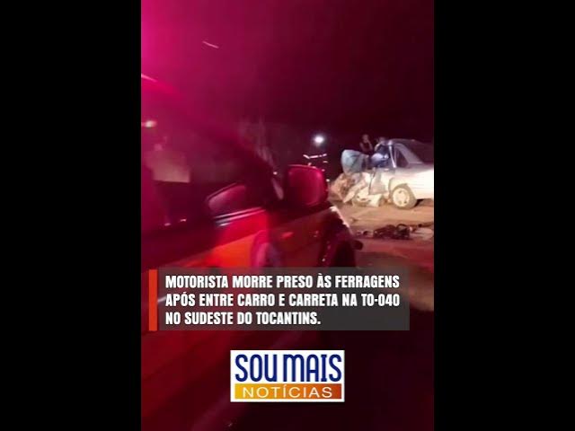 'Video thumbnail for Motorista morre às ferragens após colisão entre carro e carreta na TO-040, em Novo Jardim (TO)'