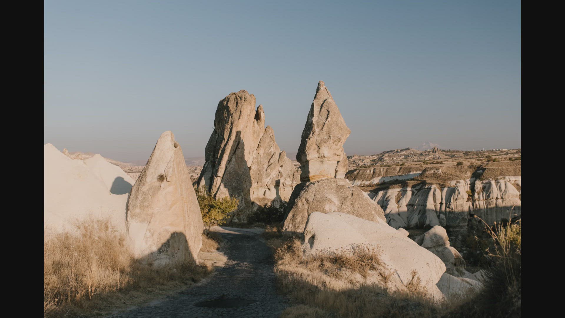 Video thumbnail for Sfânta Atanasia și fericirea nemuritoare