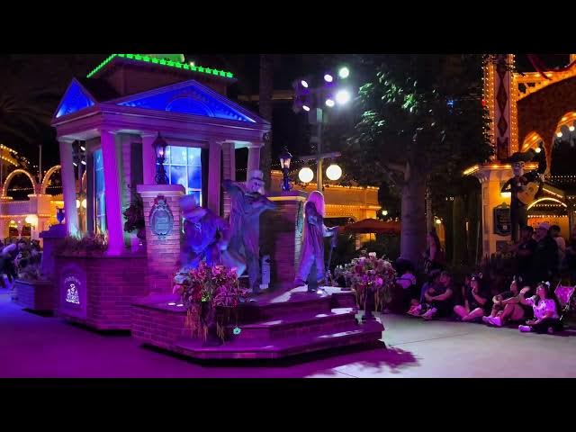 'Video thumbnail for The Frightfully Fun Parade at Oogie Boogie Bash 👻 #disneyland #halloween #oogieboogiebash'