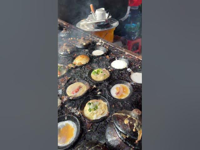 Video thumbnail for Banh Can: Crispy Vietnamese Seafood Pancakes on Binh Hung Island  #foodshorts #streetfoodvietnam