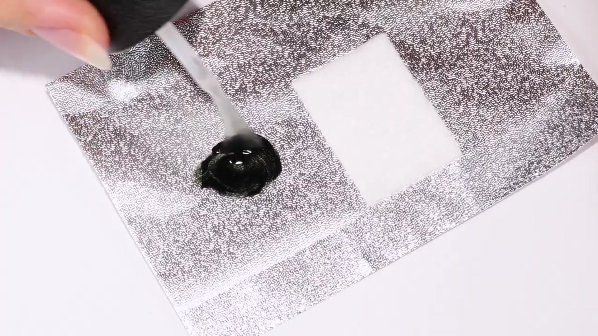 Video thumbnail for Magical Sparkle Halloween Nail Art (720p 24fps)