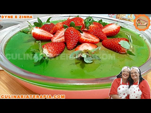 'Video thumbnail for TORTA MOUSSE GELADA DE NATAL RECHEADA'