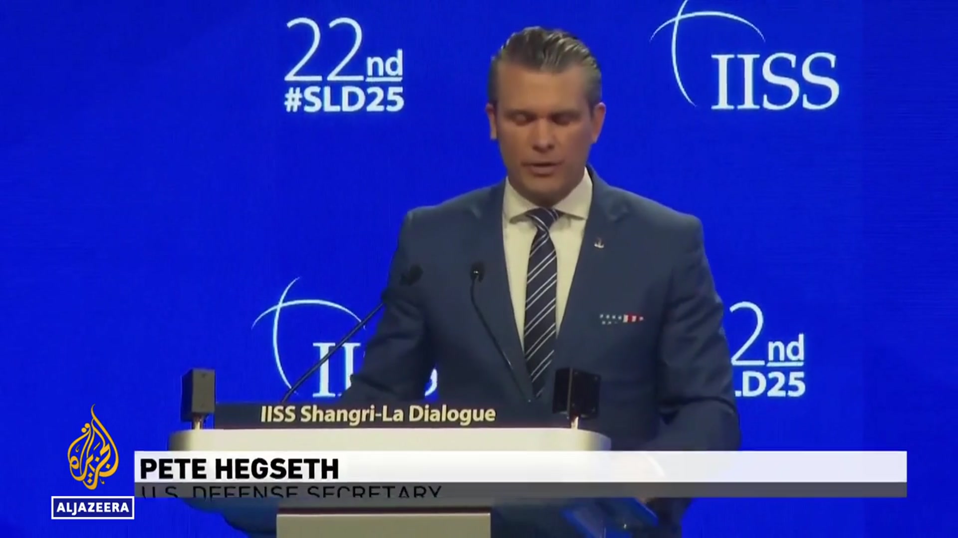 'Video thumbnail for US warns of China threat to Asia, pledges deterrence at Singapore security forum'