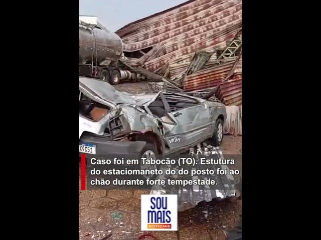 'Video thumbnail for Motorista de Fiat Uno sai ileso após estrutura de posto desabar em cima do veículo durante temporal'