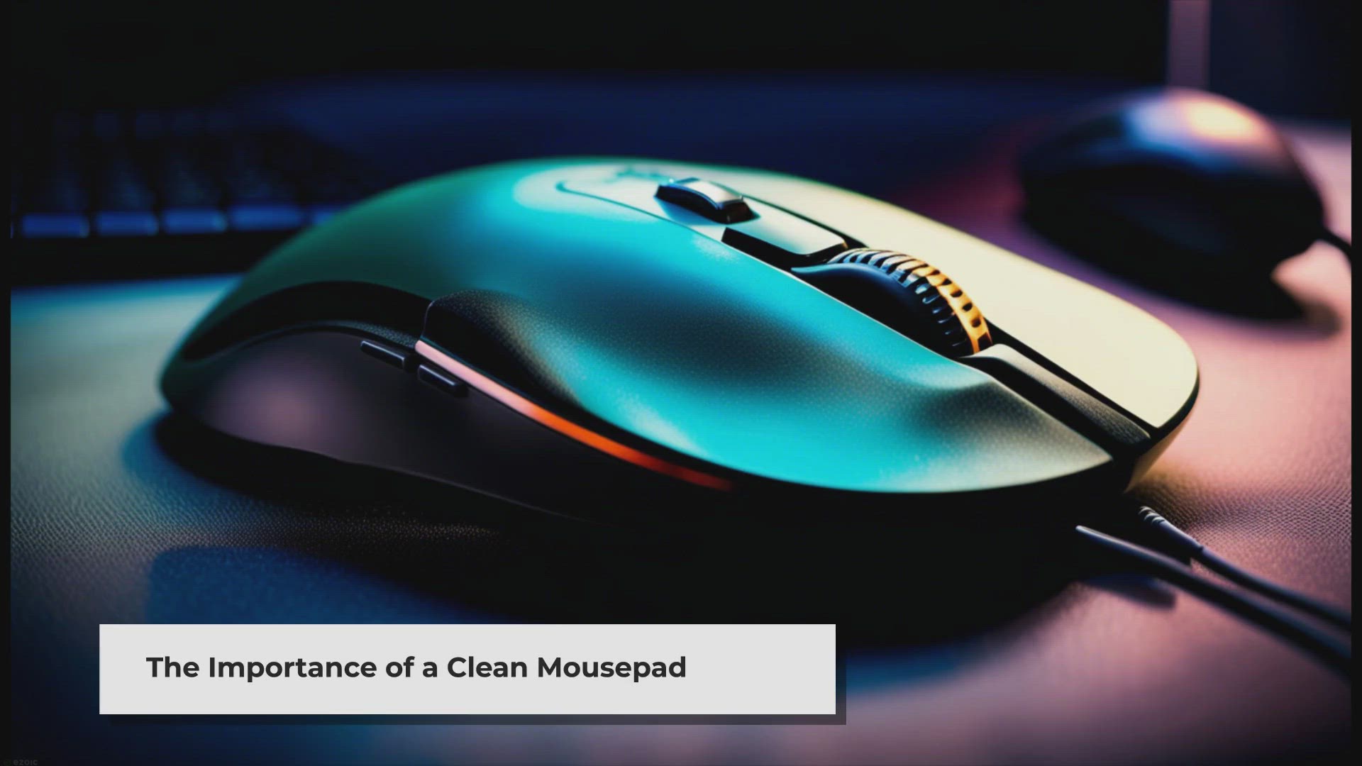 'Video thumbnail for How to Clean a Mousepad the Right Way'