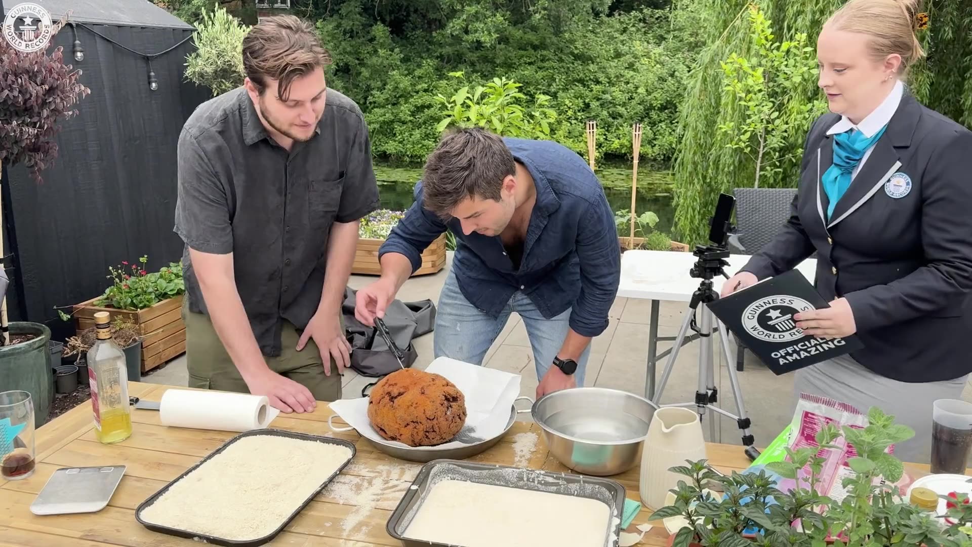 Video thumbnail for Largest Scotch Egg
