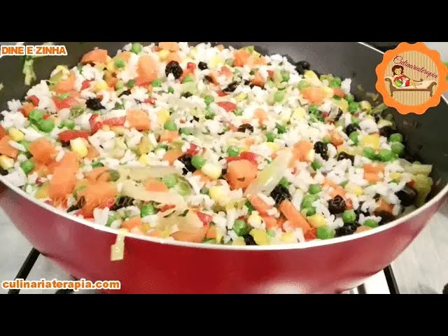 'Video thumbnail for 🎄Arroz de Natal à Grega Fácil e Rápido'