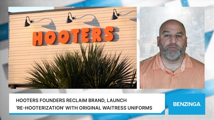 Video thumbnail for Hooters Founders Reclaim Brand, Launch ‘Re-Hooterization’ With Original Waitress Uniforms