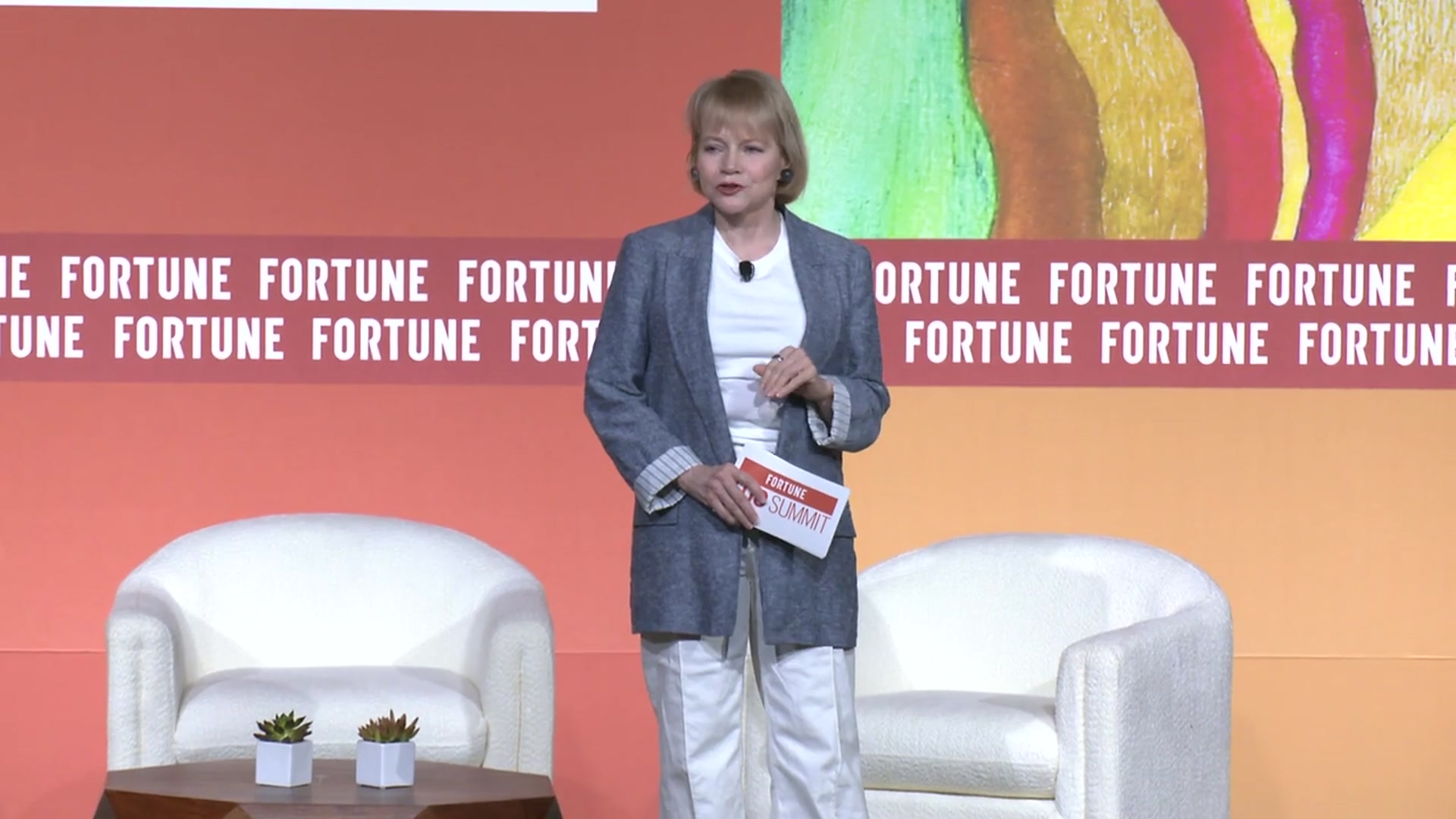 'Video thumbnail for BREAKING DOWN SILOS: HOW DUAL-ROLES ARE REDEFINING THE C-SUITE'