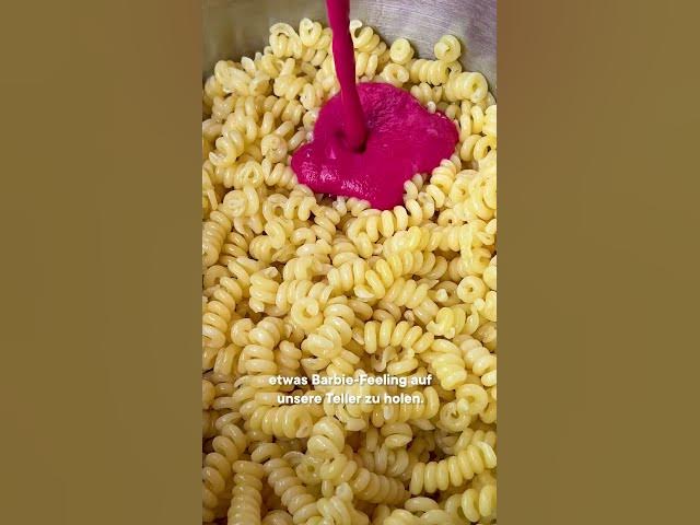 'Video thumbnail for Pinke Barbie Pasta zum #barbiemovie 💖'
