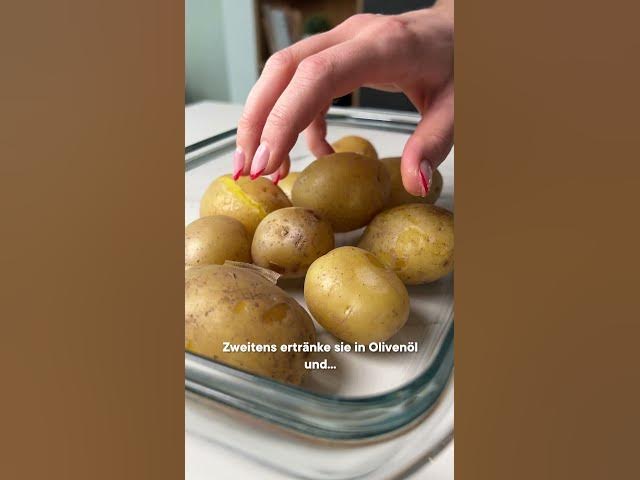'Video thumbnail for Diese "Glass-Kartoffeln" werden dich umhauen! #shorts # #foodie #rezept #kochen #mittagessen #yummy'