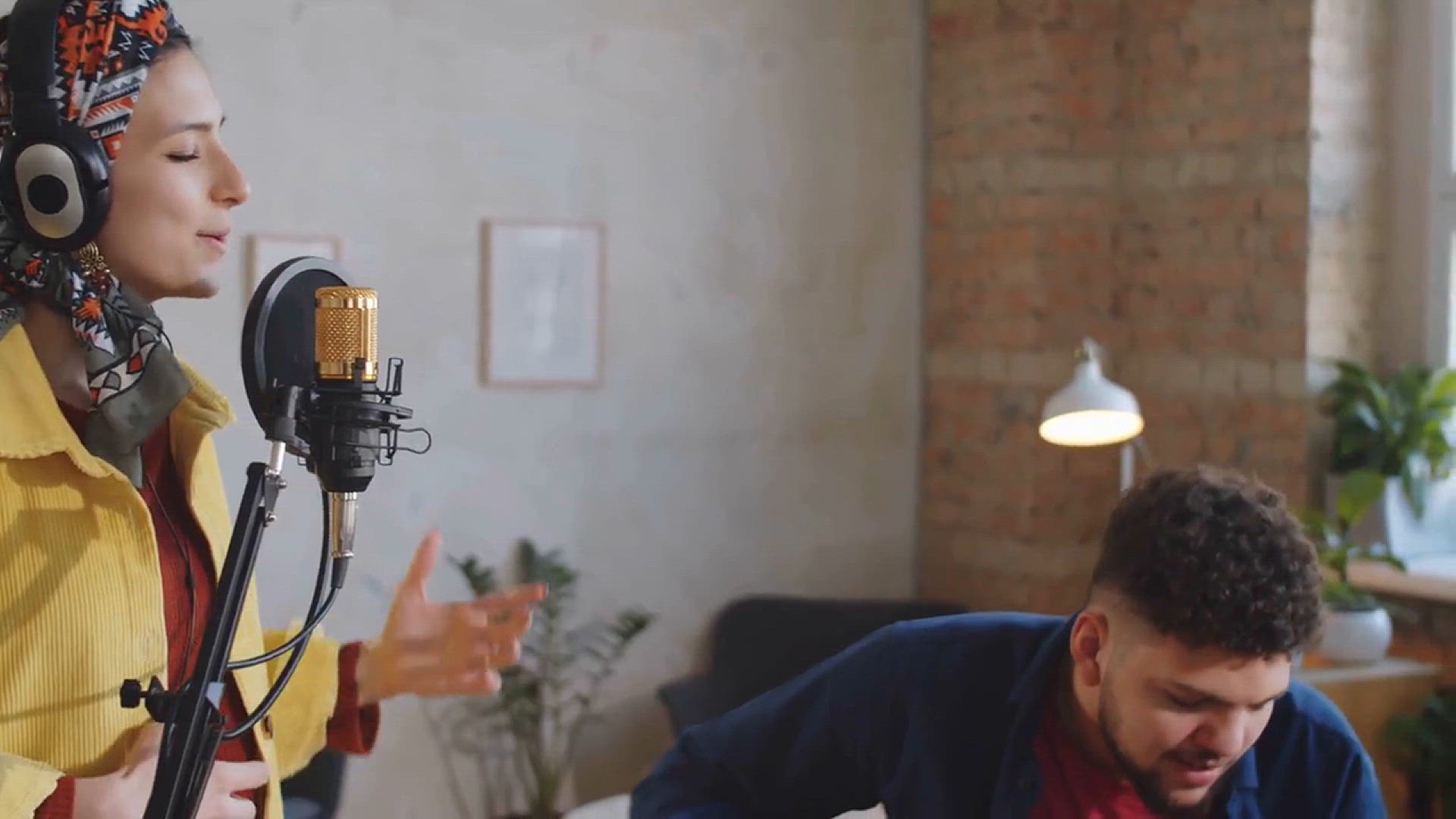 Video thumbnail for Hosting SNL Tonight Who's the Musical Guest - Find Out Here