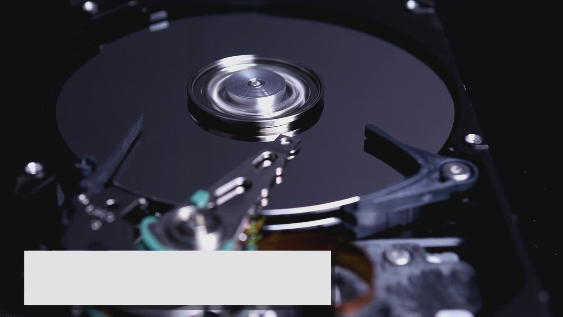 'Video thumbnail for Free Giveaway: Ashampoo Backup 2023 – Secure Your Data with 1-Click Backup for Windows 11 and Windows 10'