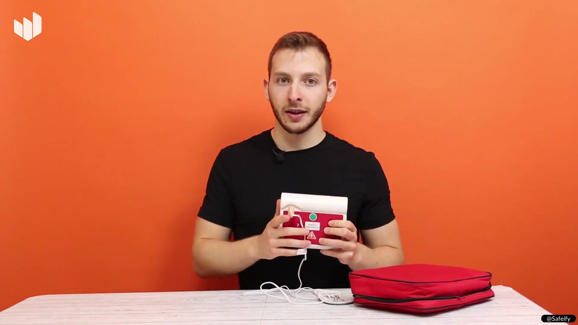 Video thumbnail for 4. How to Use an AED