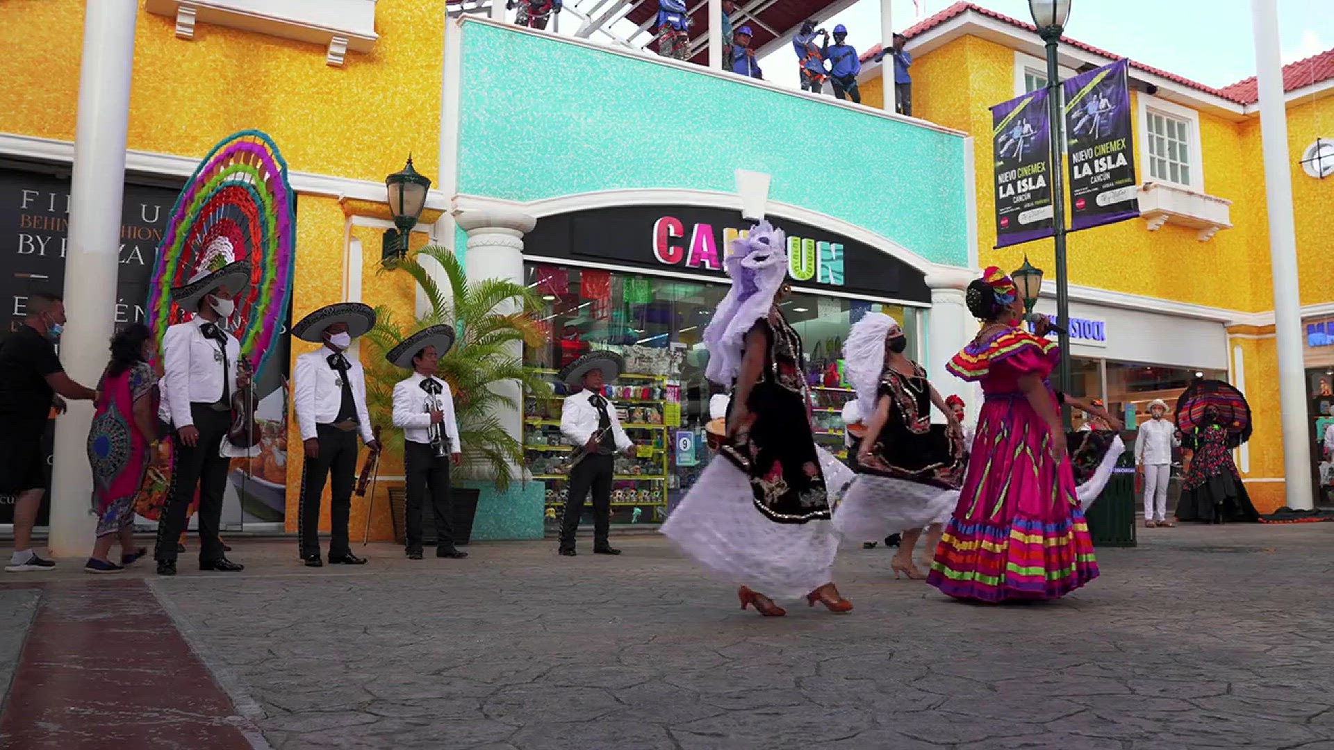 'Video thumbnail for Dulce Cantante Mexicana A Tribute to the Beloved Singer (Highlights her nationality and musical talent)'