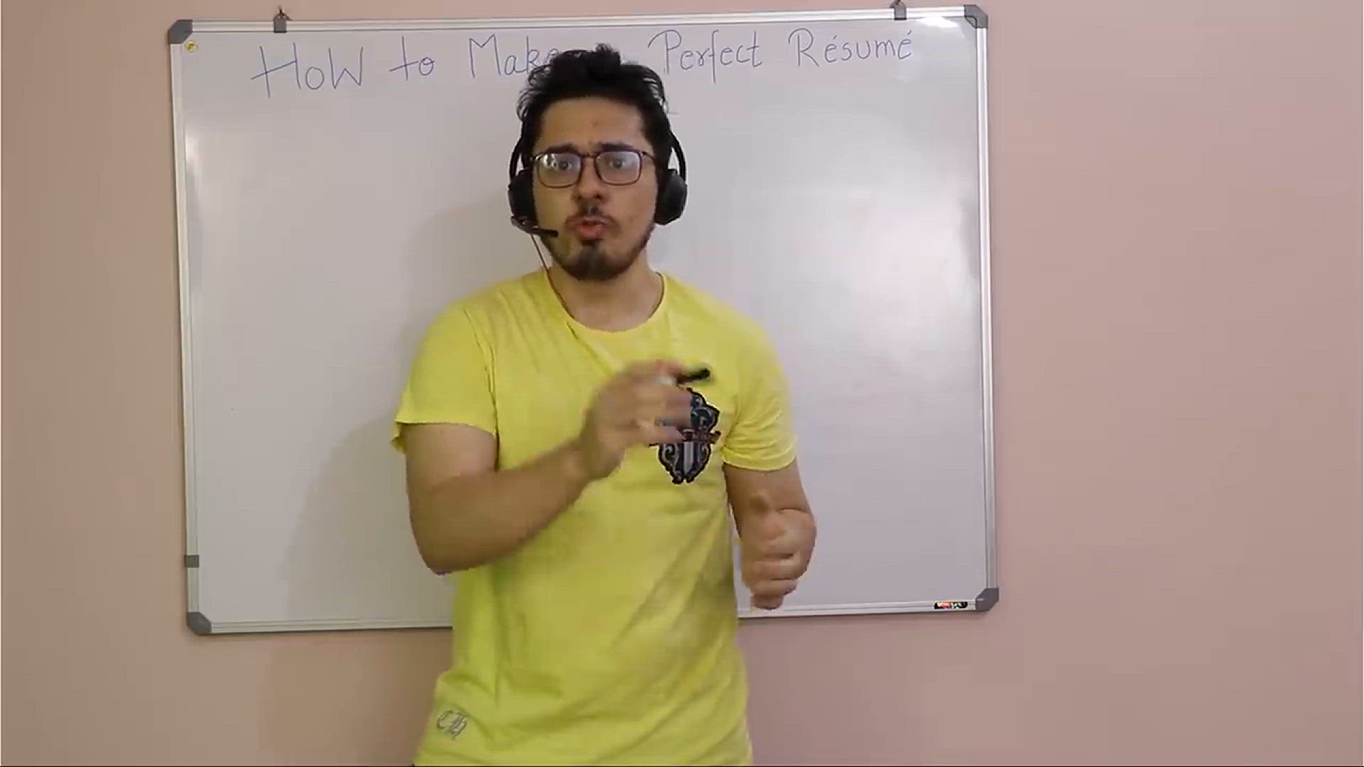 'Video thumbnail for How To Write a Resume That Gets You a Job'