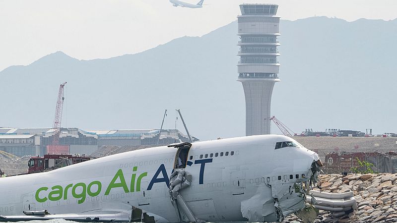 Video thumbnail for Two killed after cargo plane veers off runway while landing in Hong Kong