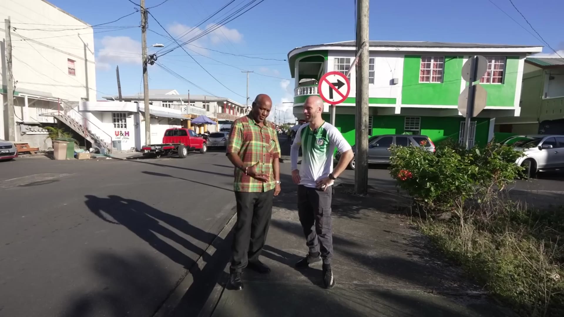 'Video thumbnail for Dominica Market Eats In Portsmouth!! Breakfast That’ll Make You a Morning Person!!'