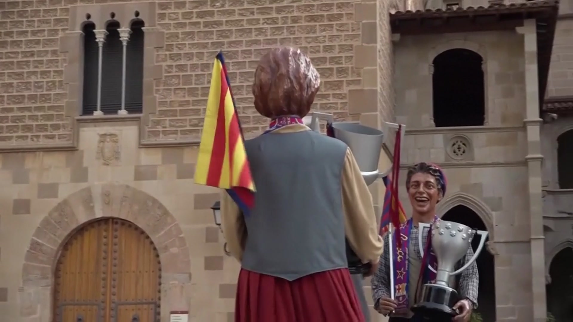'Video thumbnail for Barcelona fans and president offer trophies to the Virgin Mary of Montserrat'
