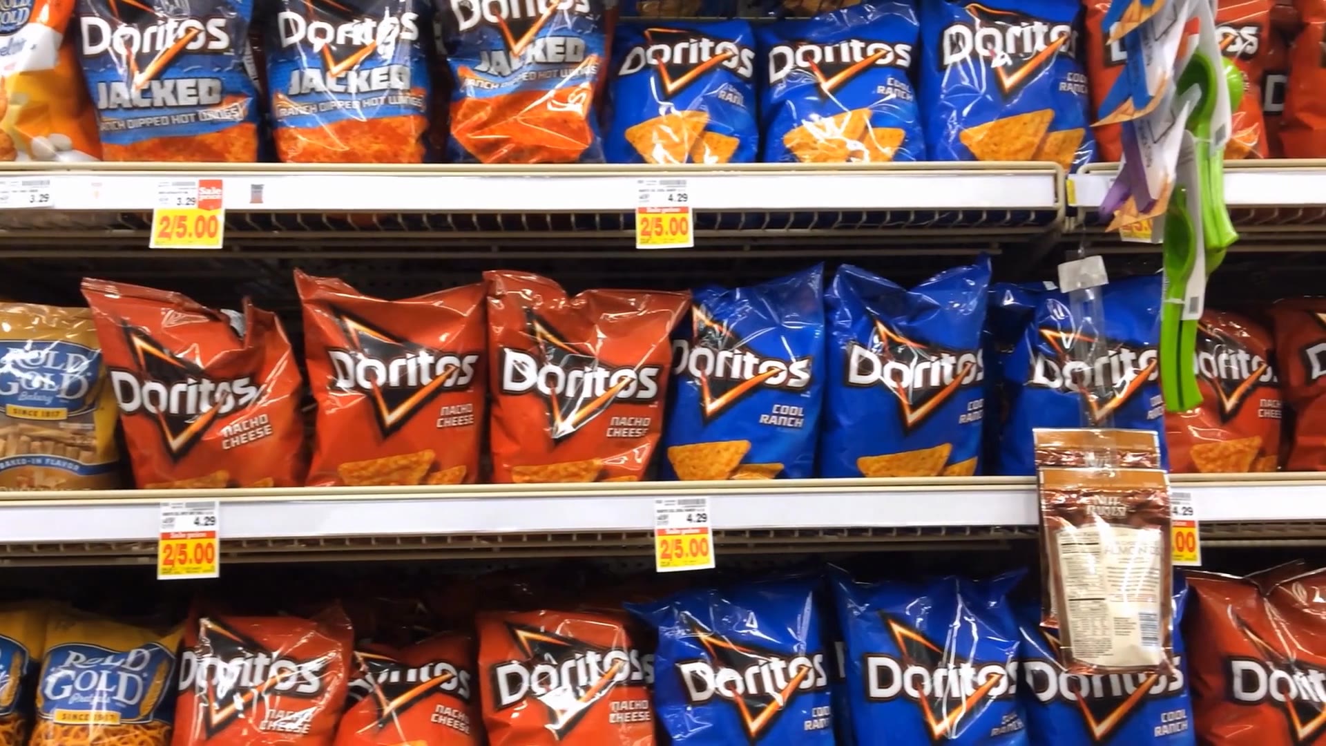 Video thumbnail for 7 Ways Processed Food Can Sabotage Permanent Weight Loss