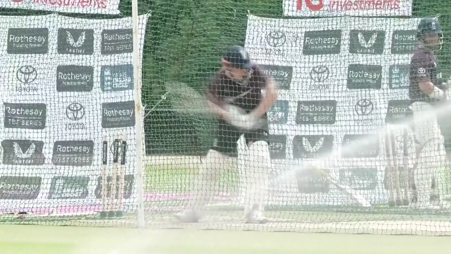 'Video thumbnail for Archer trains with England ahead of second Test against India'