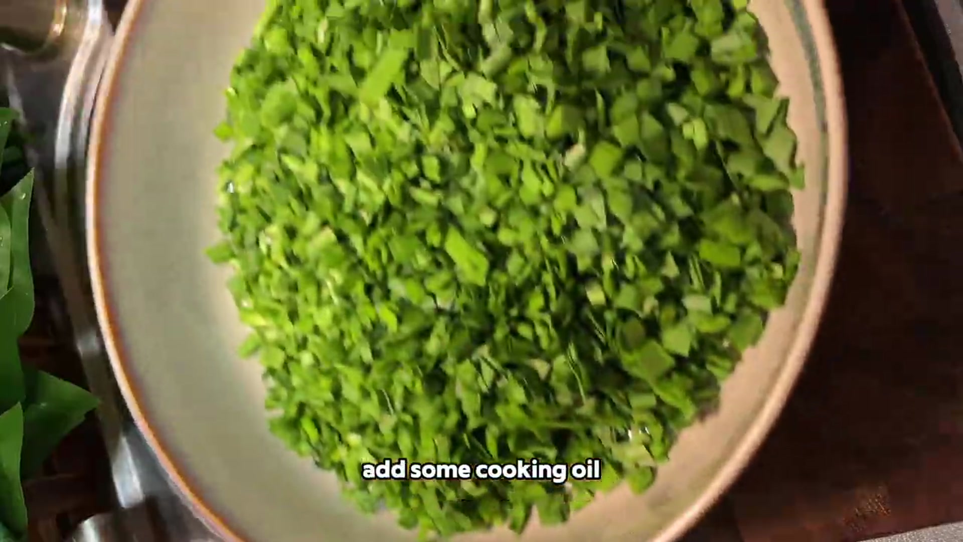 Video thumbnail for These chives and egg potstickers have thin wrappers and generous fillings absolutely scrumptious (720P 60FPS)
