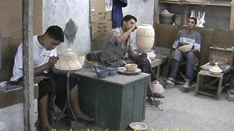 'Video thumbnail for Keramikfabrik bei Fès | Königsstädte in Marokko'
