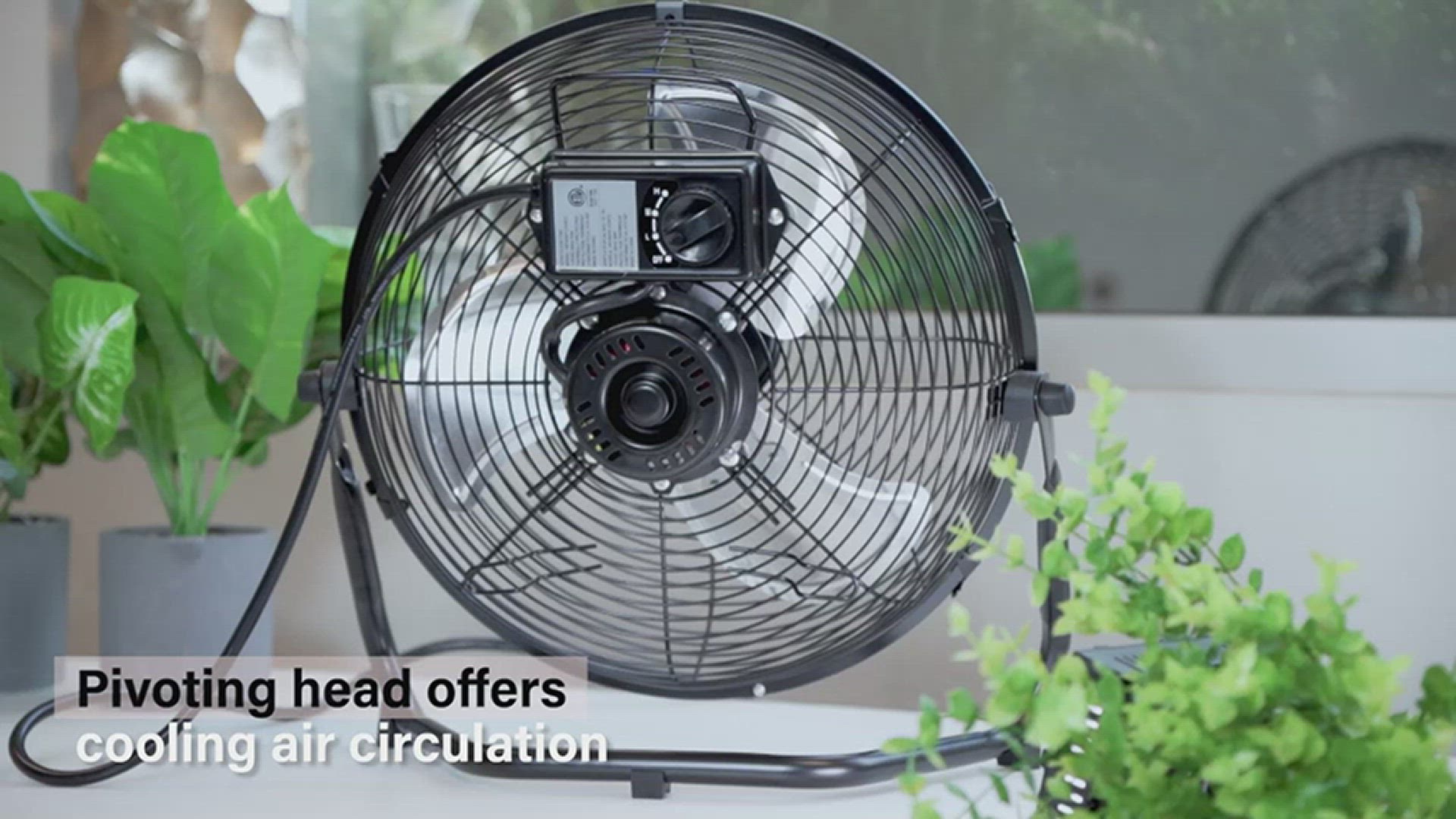 'Video thumbnail for Simple Deluxe 18 Inch 3-Speed High Velocity Heavy Duty Metal Industrial Floor Fan'