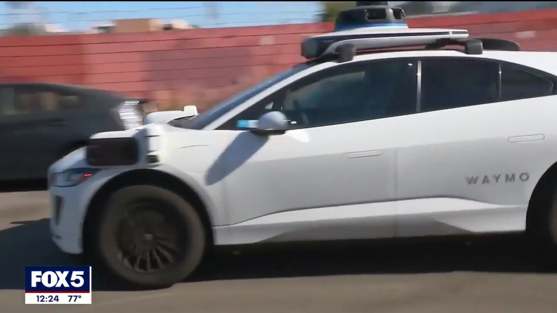 'Video thumbnail for Waymo gears up for self-driving car tests in NYC'