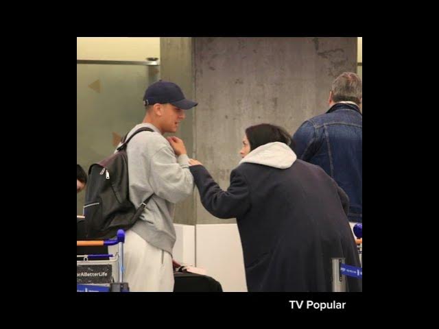 Video thumbnail for Tras el casamiento, Oriana Sabatini y Paulo Dybala se van de Argentina