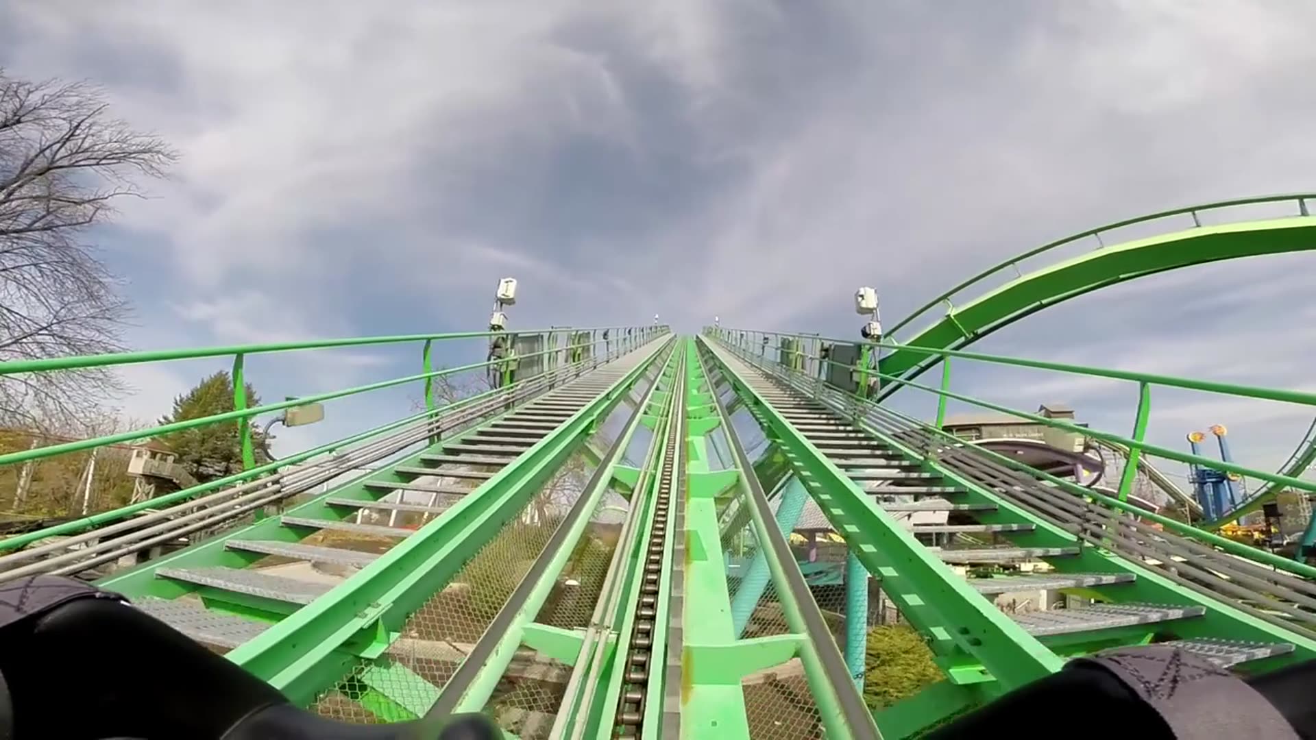 'Video thumbnail for Hydra Roller Coaster POV from Dorney Park'