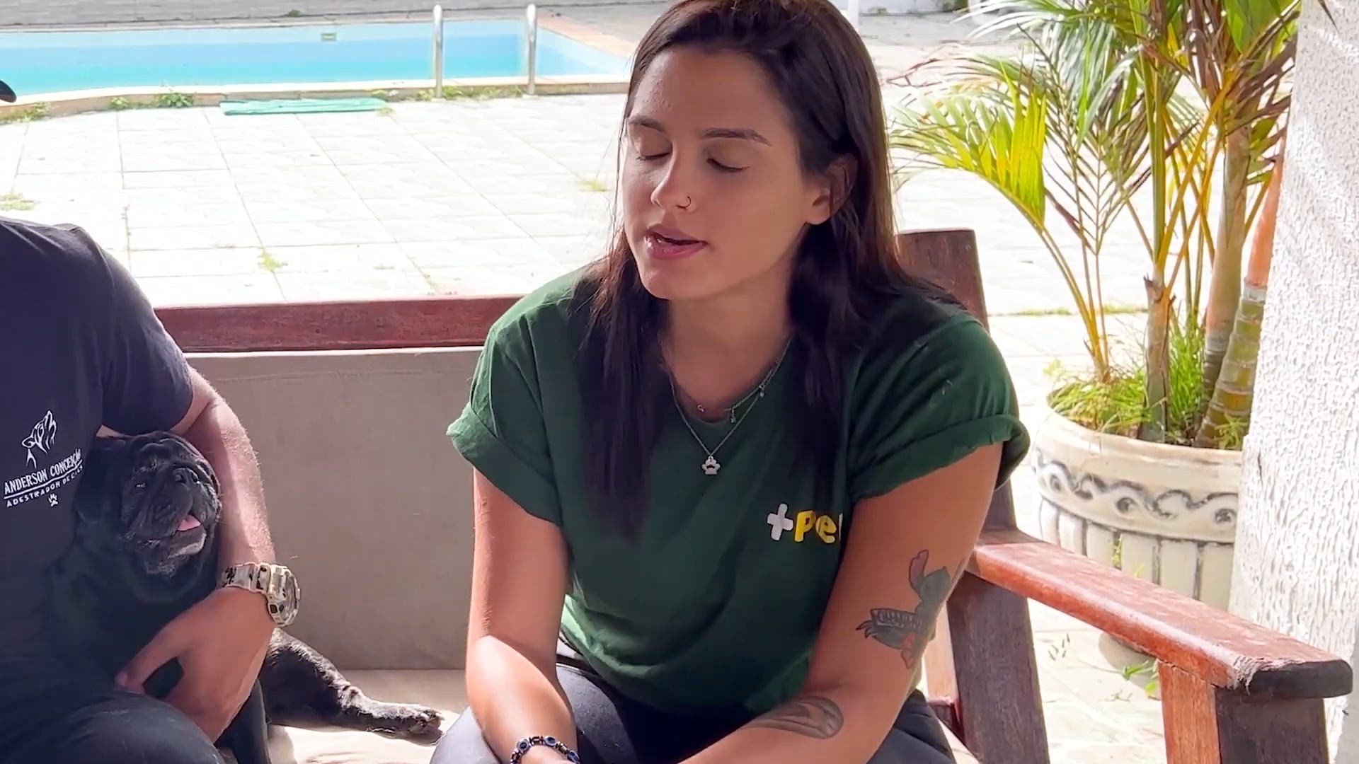 'Video thumbnail for COMO IDENTIFICAR ANSIEDADE DE SEPARAÇÃO EM SEU PET! '
