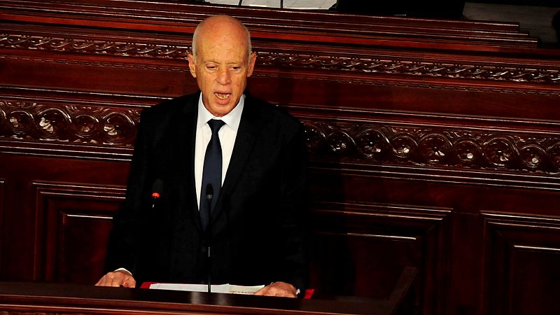 Video thumbnail for Tunisian man sentenced to death for Facebook posts criticising president