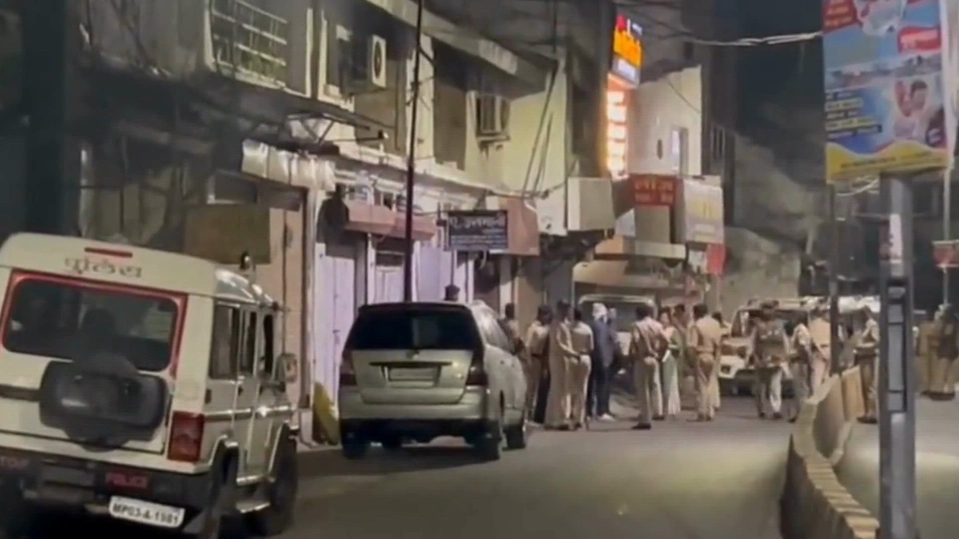 'Video thumbnail for Jabalpur News : NIA ने ISIS गतिविधियों में लिप्त युवक को किया गिरफ्तार, मुस्लिम युवकों का करता था ब्रेन बॉश'