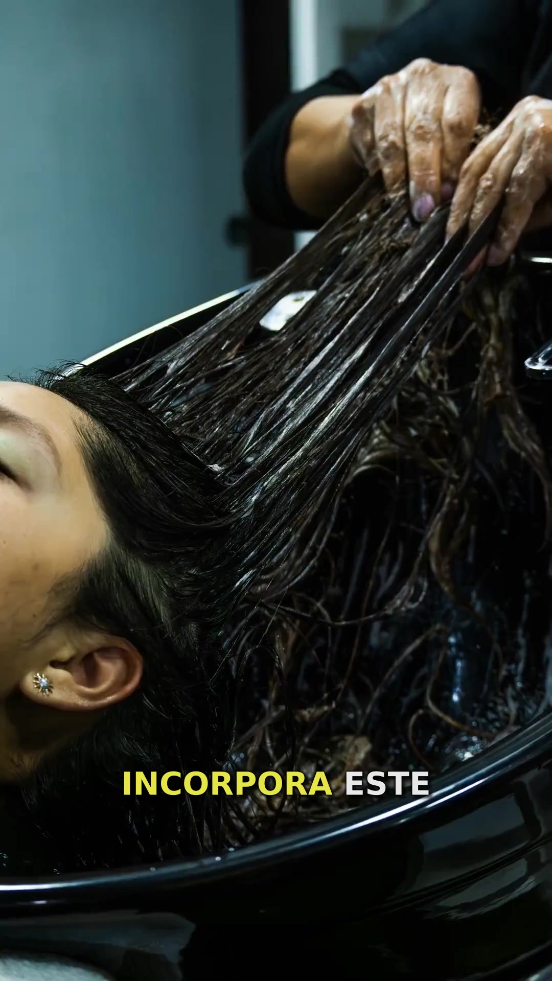 Video thumbnail for Aceite de romero para el cabello: usos y precauciones
