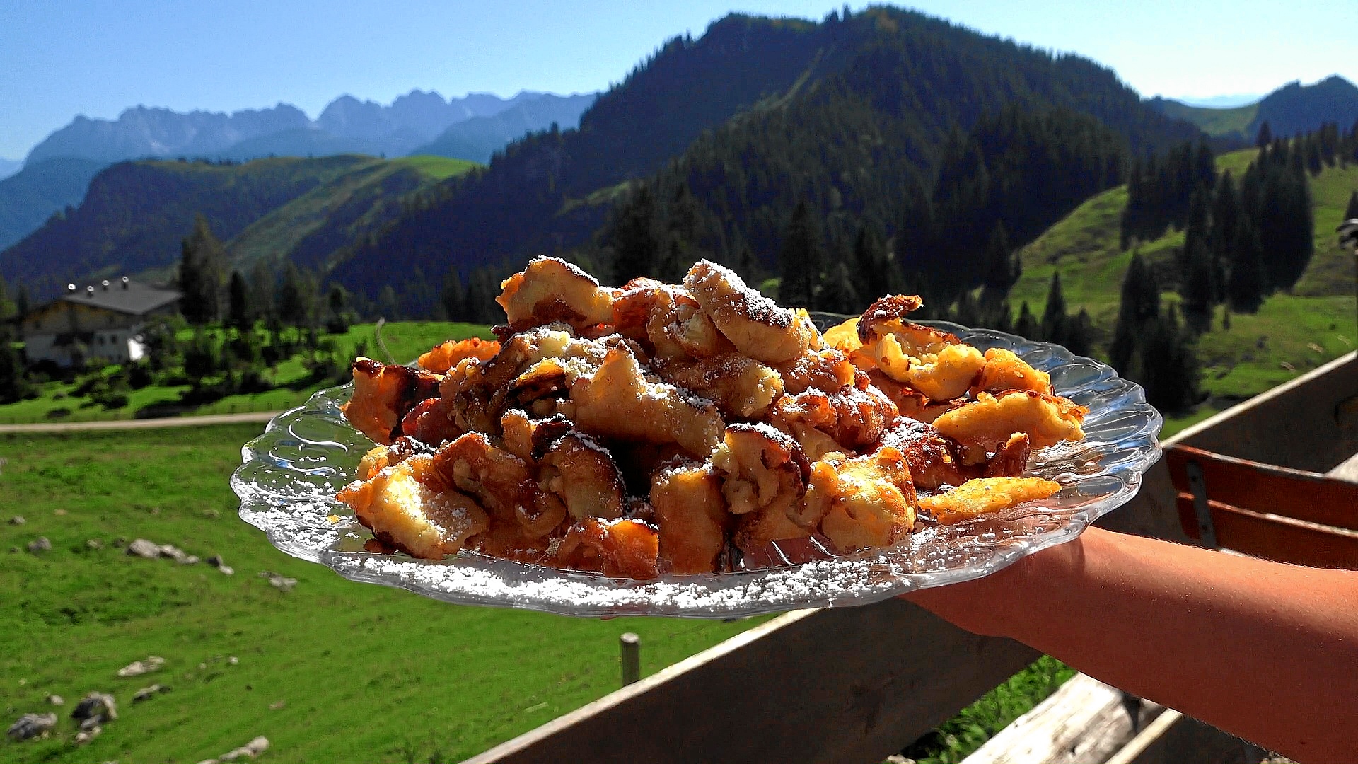 Video thumbnail for German specialty Kaiserschmarrn