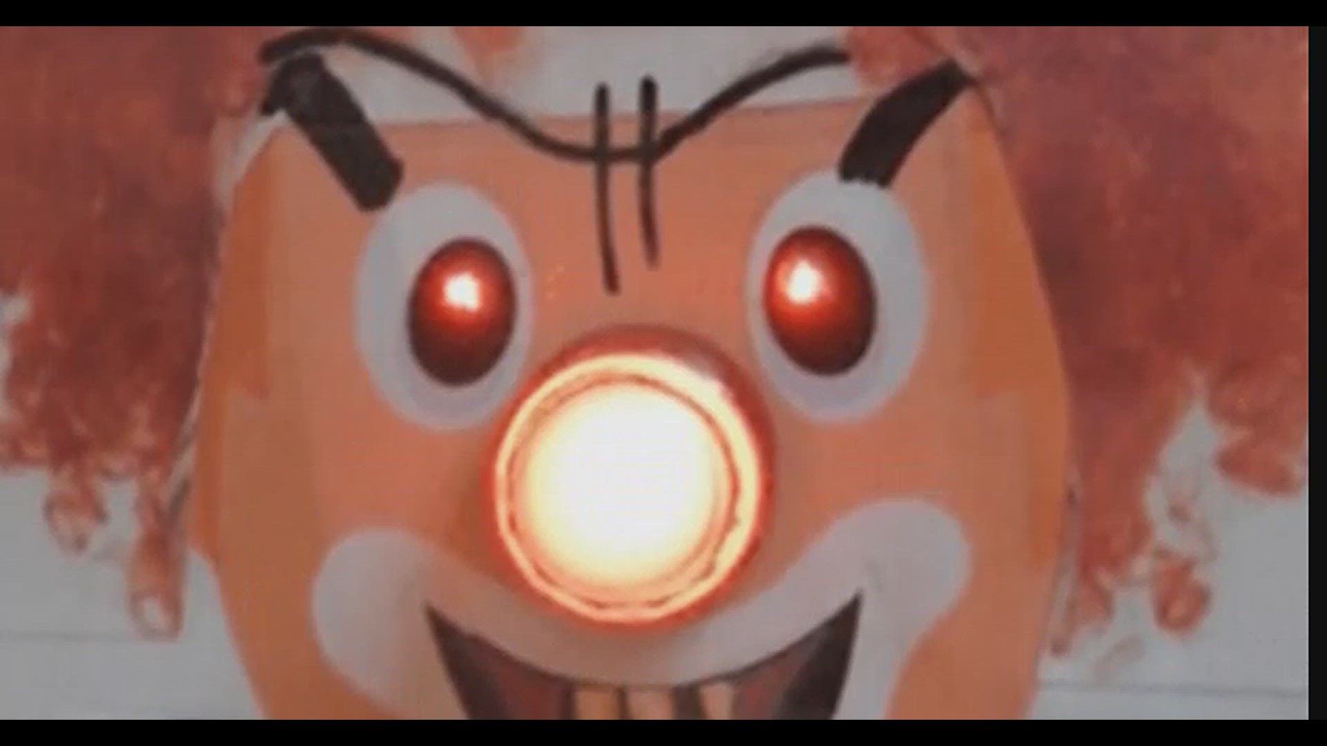 Video thumbnail for Crea un dispensador de caramelos con Arduino: Proyecto DIY divertido