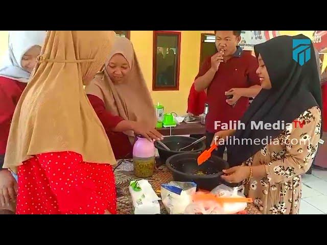 Video thumbnail for Bimtek Diversifikasi Produk Perikanan di Giligenting | UMKM Lokal Naik Kelas!